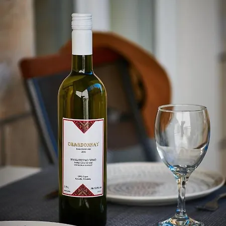 Newly Renovated Apt. Near To Entrance To Old Town Dubrovnik