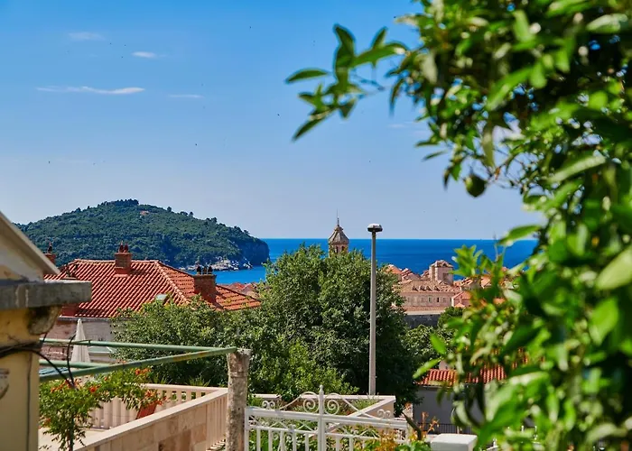 Newly Renovated Apt. Near To Entrance To Old Town Appartement Dubrovnik