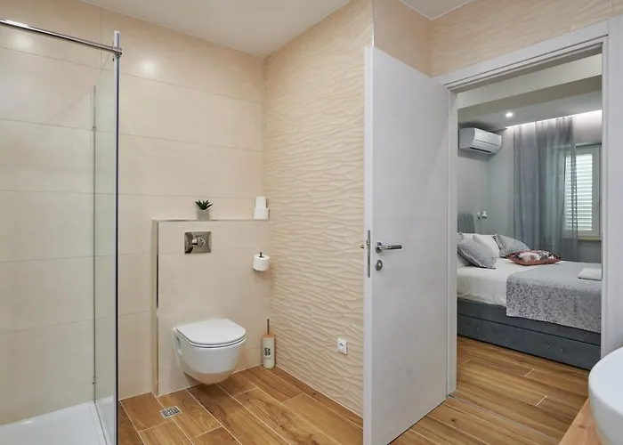 Newly Renovated Apt. Near To Entrance To Old Town Appartement Dubrovnik